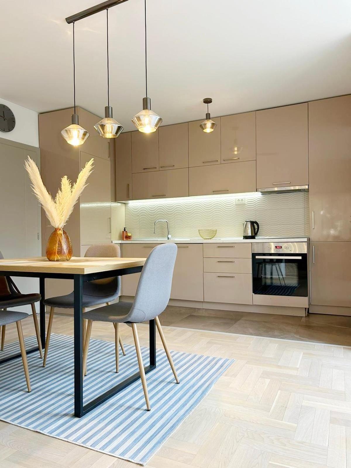 The Circle Apartment Skopje Eksteriør bilde