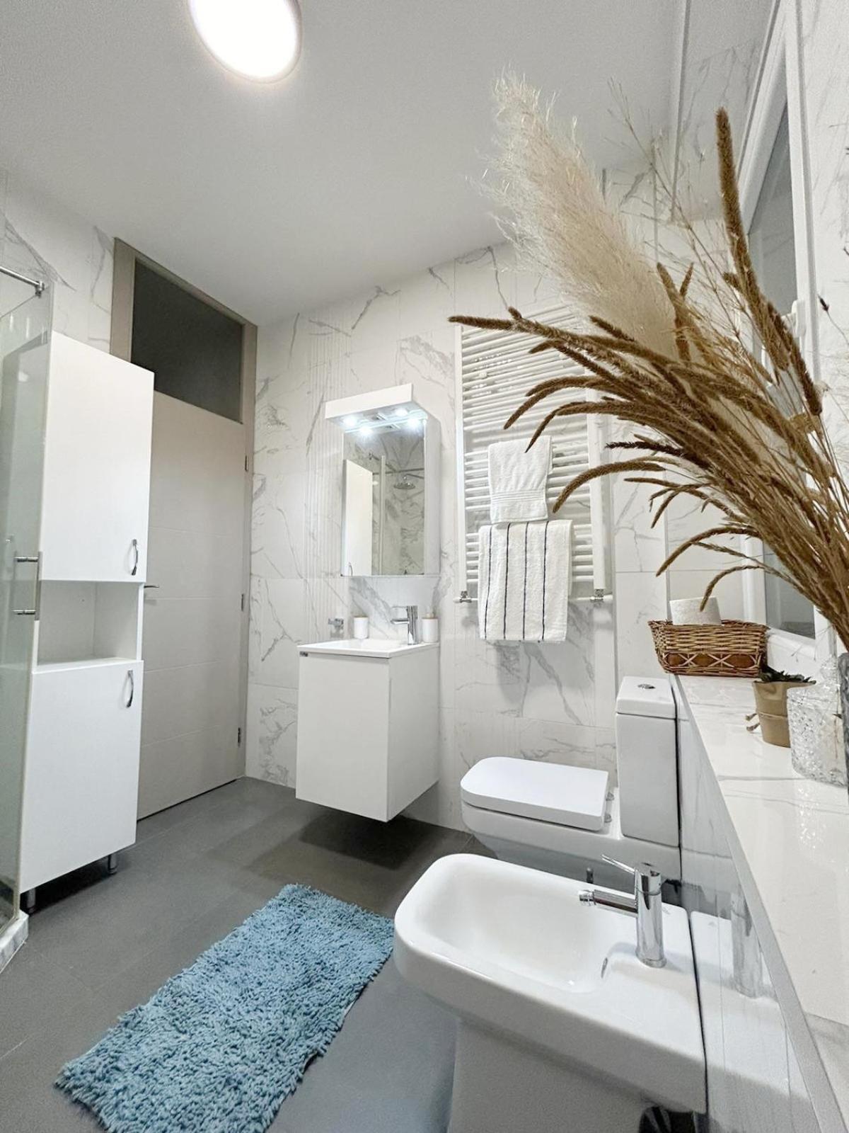 The Circle Apartment Skopje Eksteriør bilde