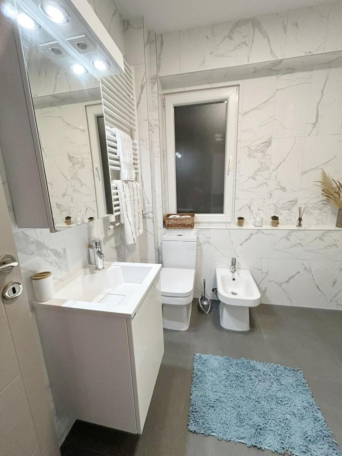 The Circle Apartment Skopje Eksteriør bilde